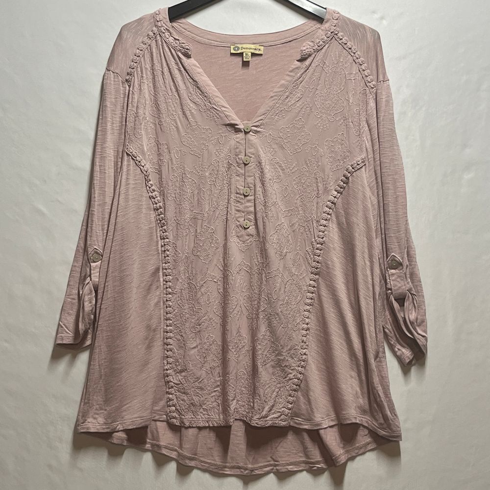 Democracy Blush Pink Embroidered Boho Slub Knit Blouse Roll-Tab Sleeves Women XL